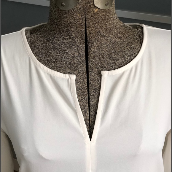 Ann Taylor Split-Neck Boxy Top - Picture 3 of 4